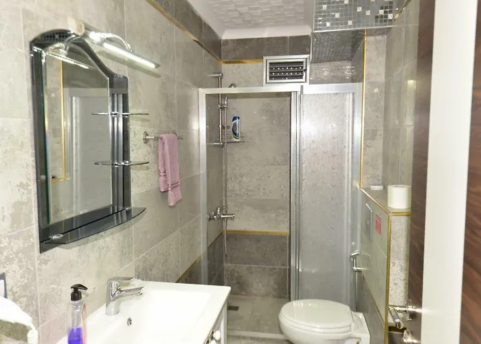 Mihmandar Aparthotel 2*